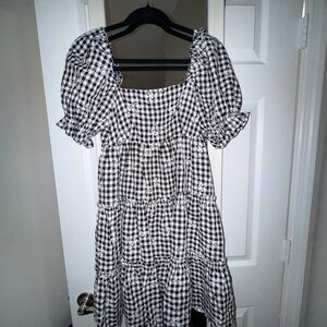 NWT Gingham Floral Puff Sleeve Dress